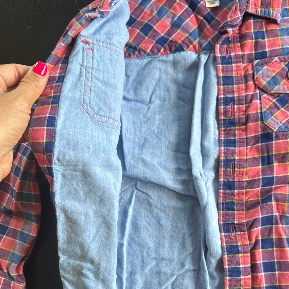 Tea Collection Vibrant Red and Blue Button Down Shirt - Picture 3 of 4